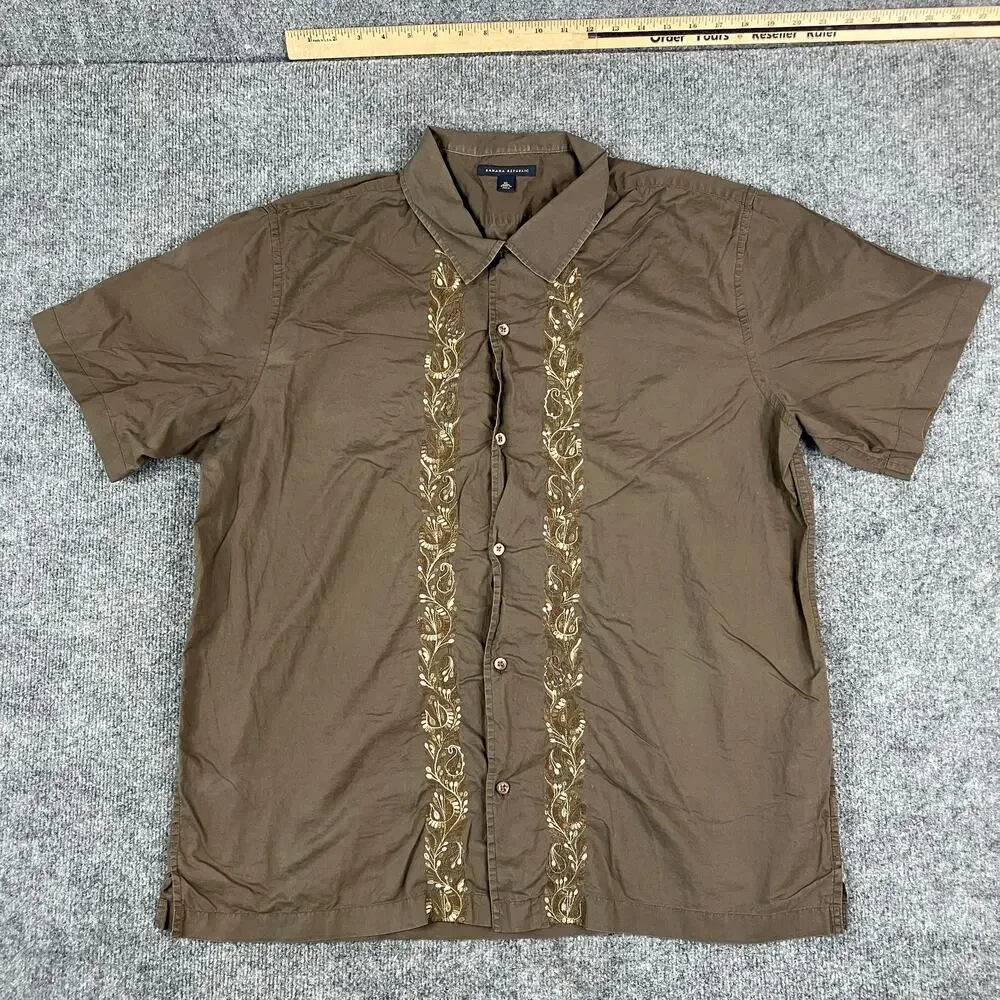 Banana Republic Shirt Mens XL Brown Embroidered Short Sleeve Button-Up‎ Casual